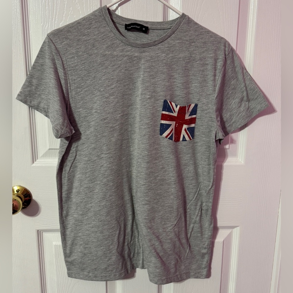 Gray Short Sleeve Tee with Union Jack Pocket
